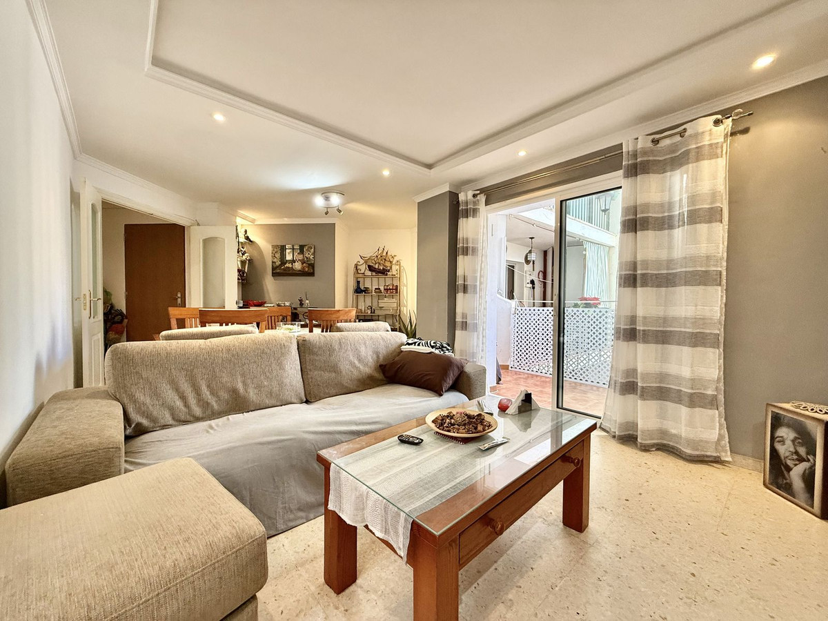 3b79fd815f1de24432c5e6637db49f51 - 2