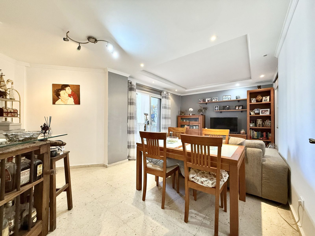 3b79fd815f1de24432c5e6637db49f51 - 7