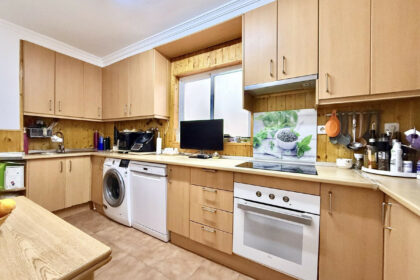 3b79fd815f1de24432c5e6637db49f51 - 9