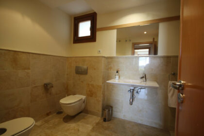 3bbd8acf599dc467e47507924aa0f2bf - 11