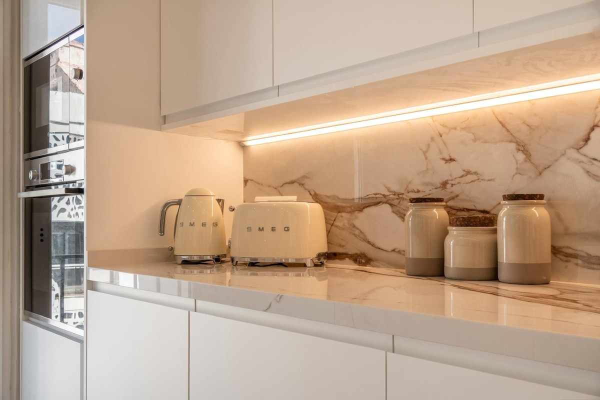 3bce63e8e17685dc3114198a0fa5d532 - 11