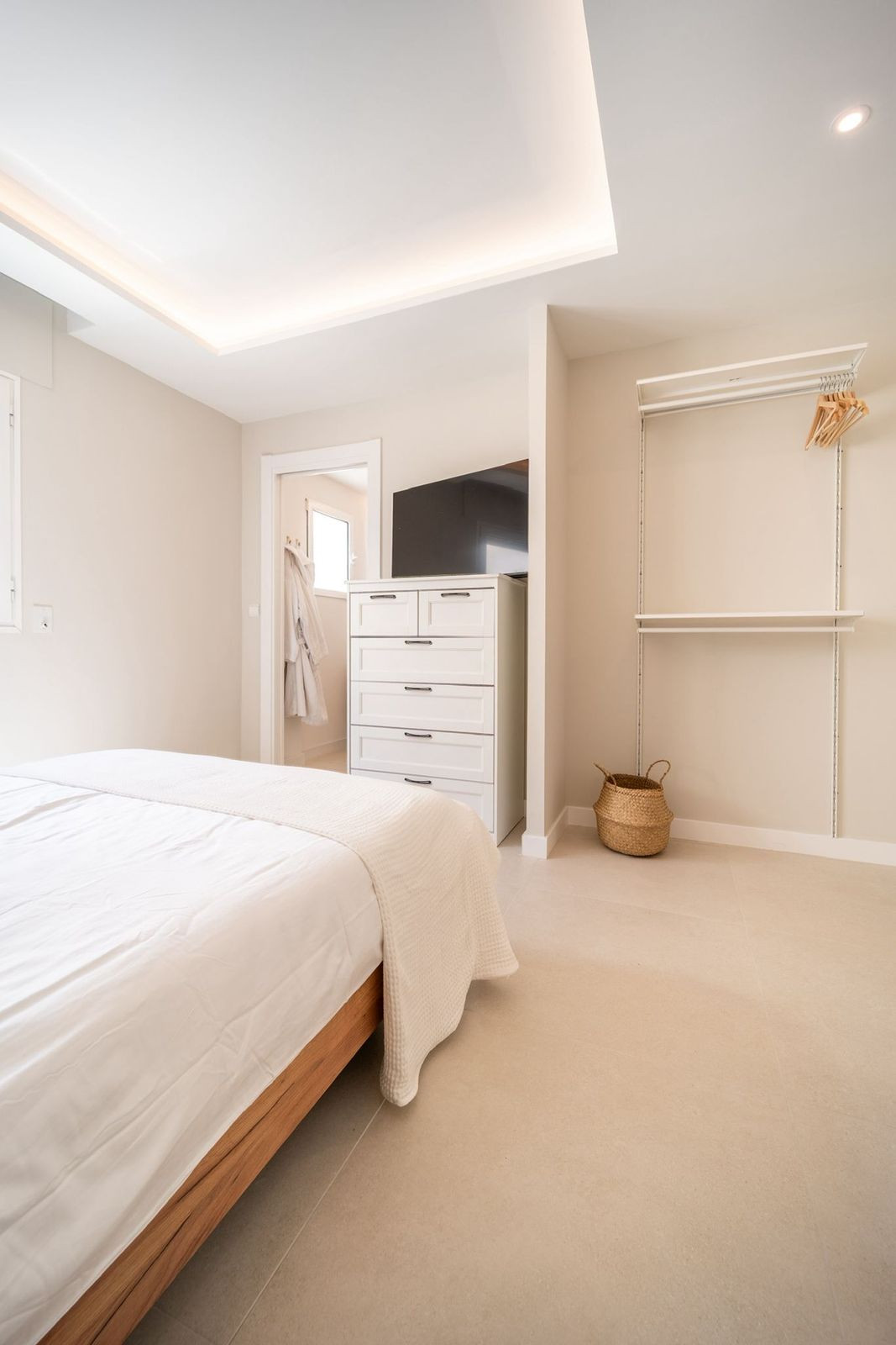 3bce63e8e17685dc3114198a0fa5d532 - 32