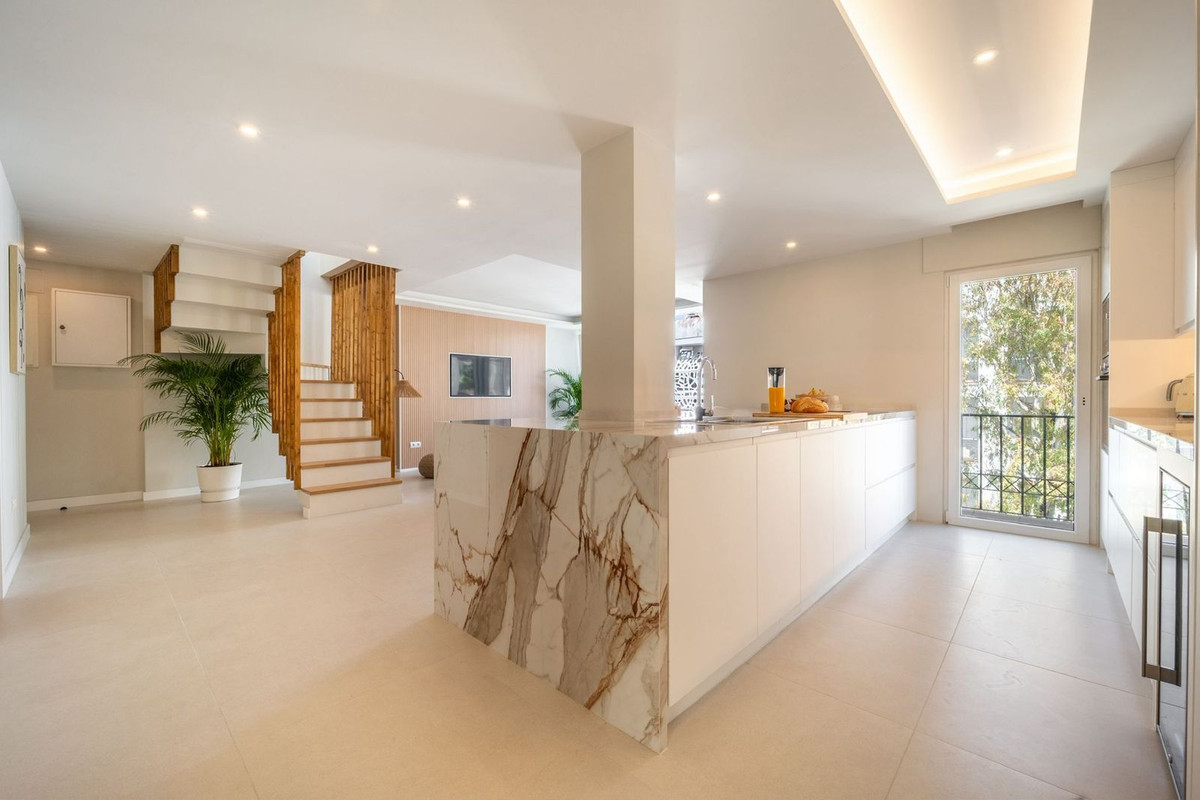 3bce63e8e17685dc3114198a0fa5d532 - 37