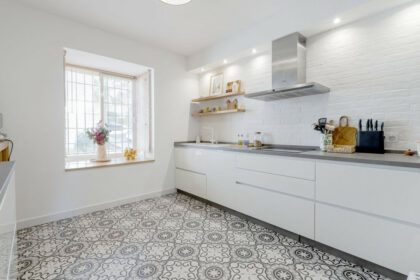 3c2f35ac9924f4b89b7f1a93f9ada22a - 11