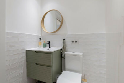 3c2f35ac9924f4b89b7f1a93f9ada22a - 18