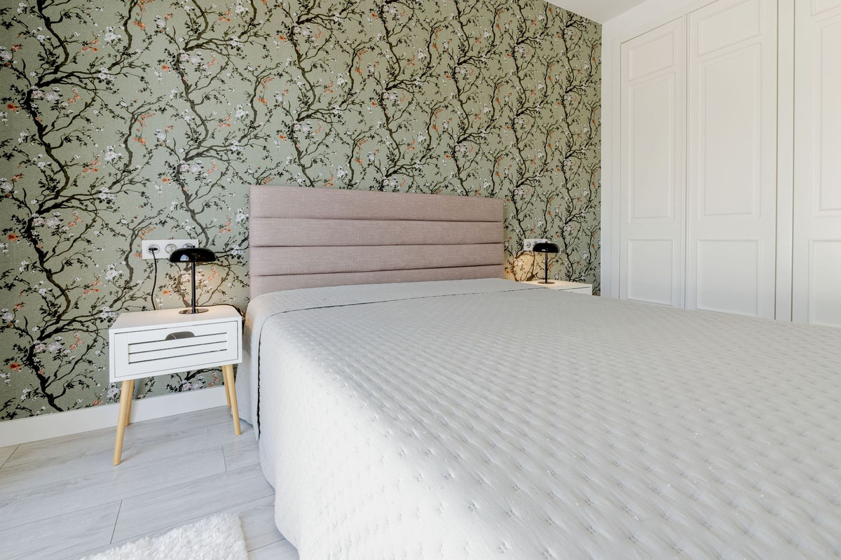 3c2f35ac9924f4b89b7f1a93f9ada22a - 31