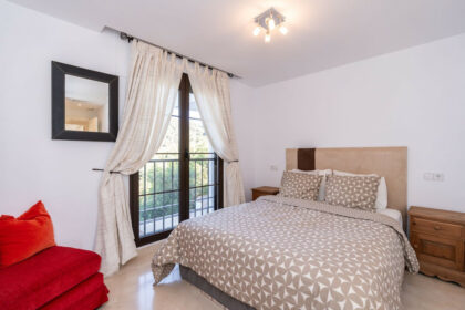 3c8a56a3226d3ececd862708fcc907f2 - 9