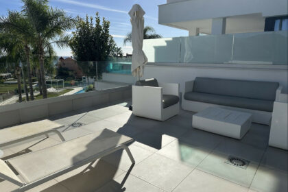 3c978dfaf5bd25339f7ad3843e99e1f4 - 2