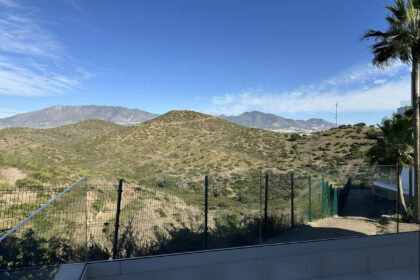 3c978dfaf5bd25339f7ad3843e99e1f4 - 28