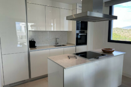 3c978dfaf5bd25339f7ad3843e99e1f4 - 9