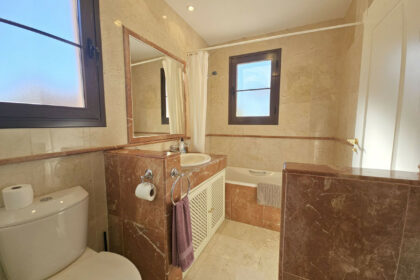 3d26ddf31af6ce3da6acd4a0c45a2551 - 11