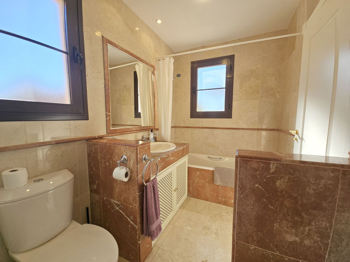 3d26ddf31af6ce3da6acd4a0c45a2551 - 11