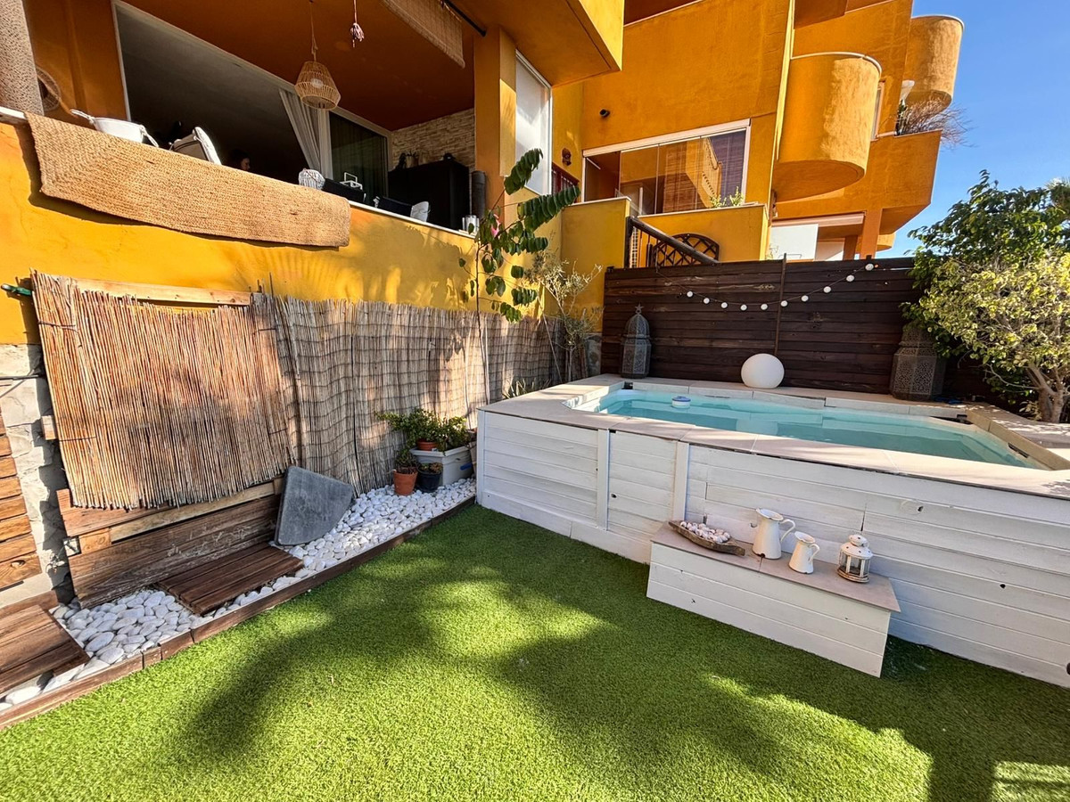 3d47d9c266a158f6e2393d37aae5066e - 17