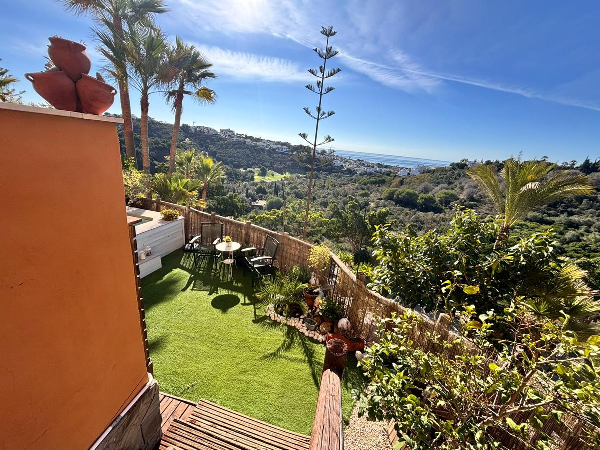 3d47d9c266a158f6e2393d37aae5066e - 37