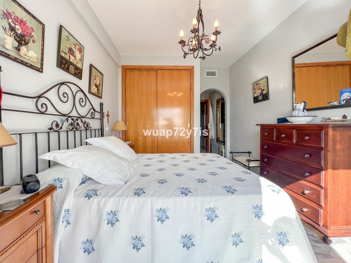 3d5d25e1194fe3ac012268ee6f4600e4 - 13