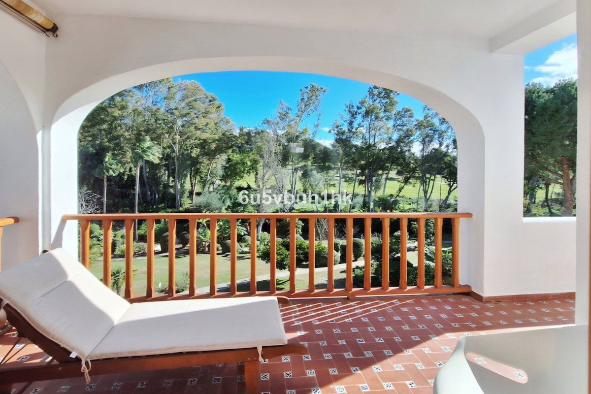 3dd93e2f43baa326e4ef5640b12aee2c - 1