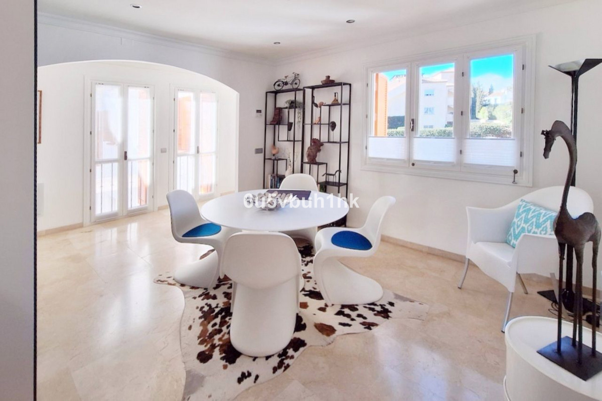 3dd93e2f43baa326e4ef5640b12aee2c - 5