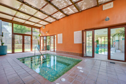 3e4f00bcb8f4bf1ba4726a37814f21ec - 27