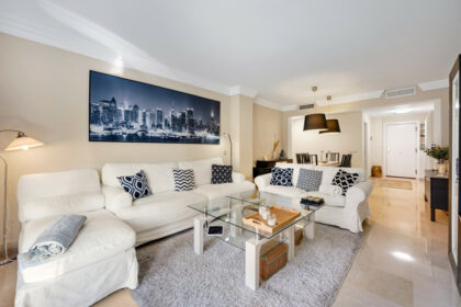 3e4f00bcb8f4bf1ba4726a37814f21ec - 5