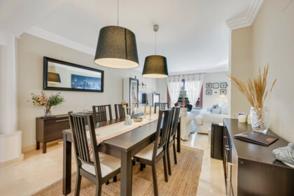 3e4f00bcb8f4bf1ba4726a37814f21ec - 6