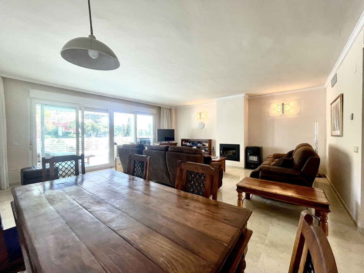 3f6ce04bef89b0f8065cb7f86306e745 - 10