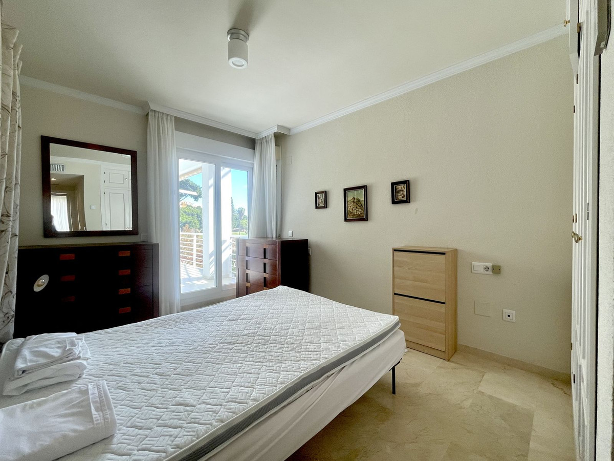 3f6ce04bef89b0f8065cb7f86306e745 - 17