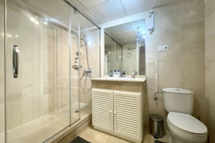 3f6ce04bef89b0f8065cb7f86306e745 - 21