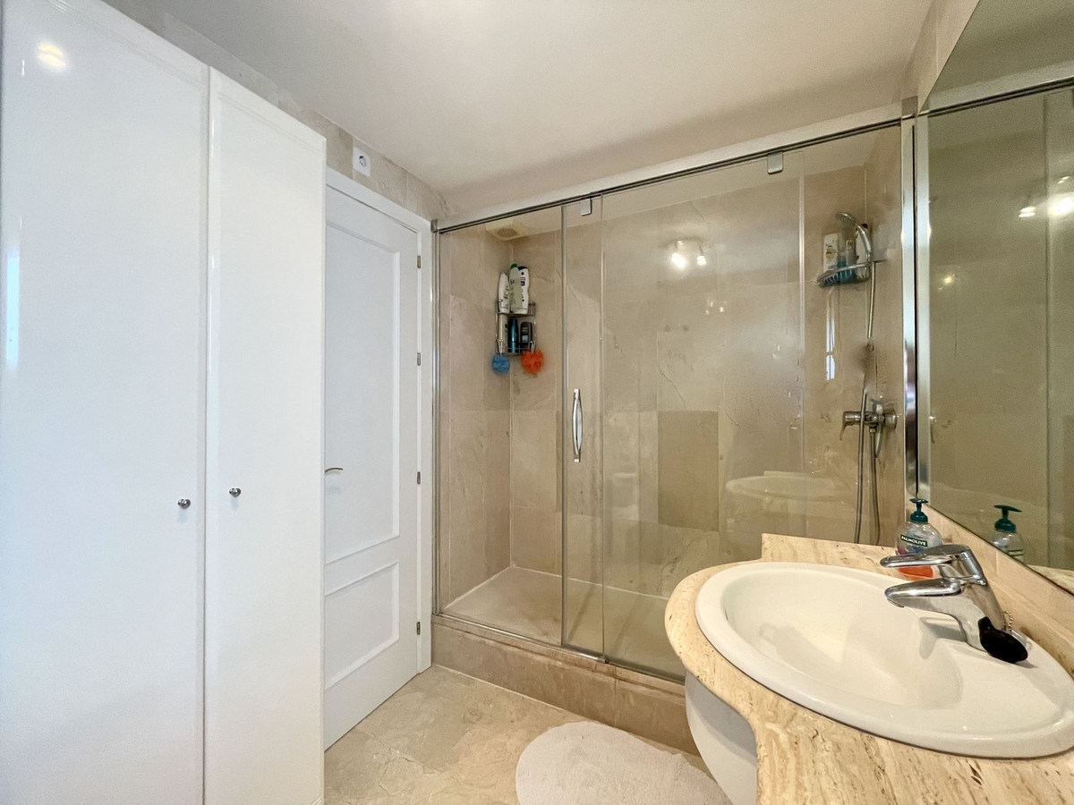 3f6ce04bef89b0f8065cb7f86306e745 - 25