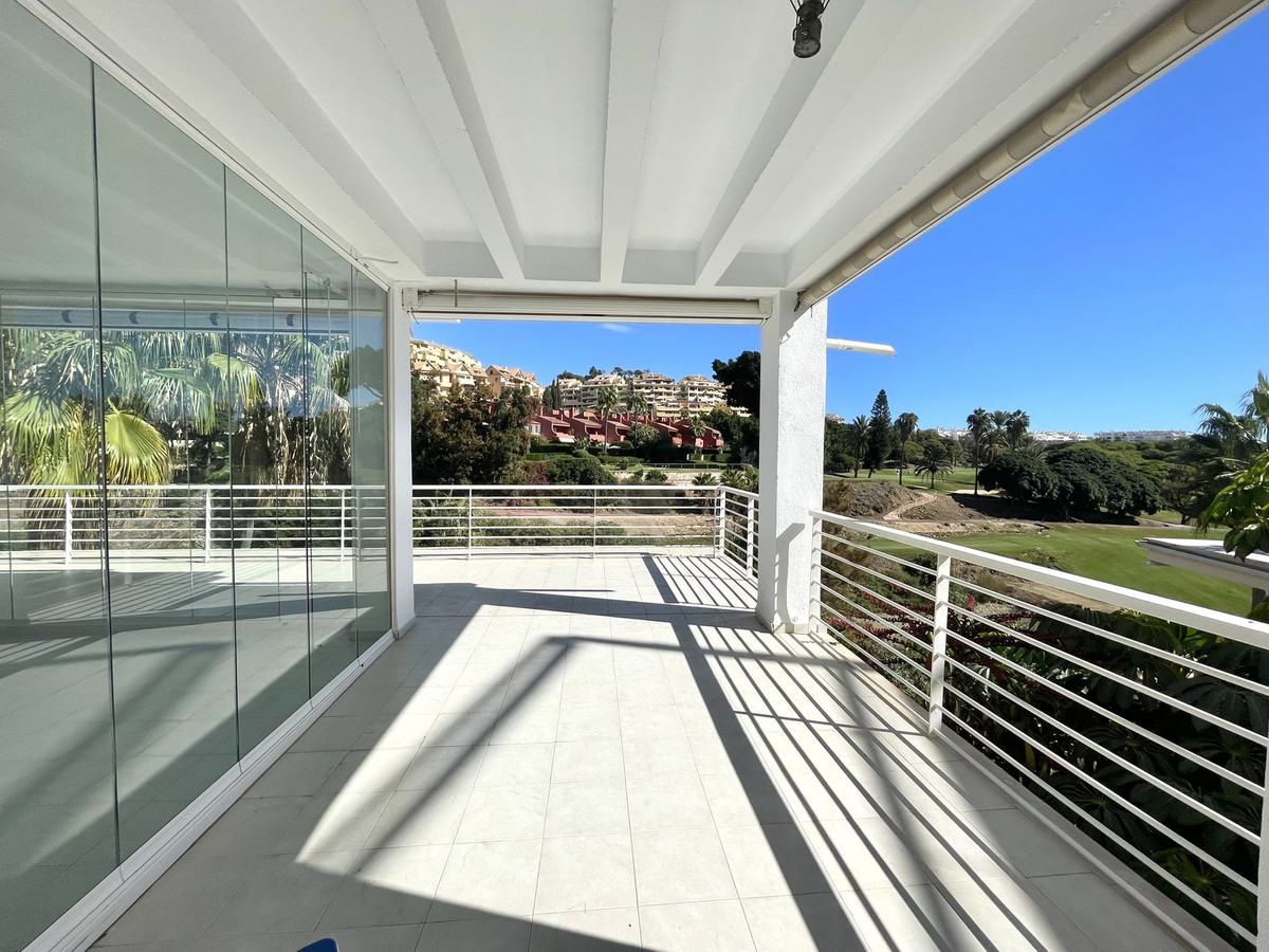 3f6ce04bef89b0f8065cb7f86306e745 - 27