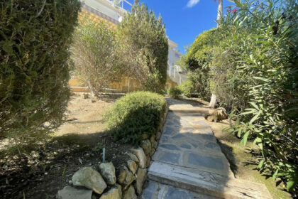 3f6ce04bef89b0f8065cb7f86306e745 - 31