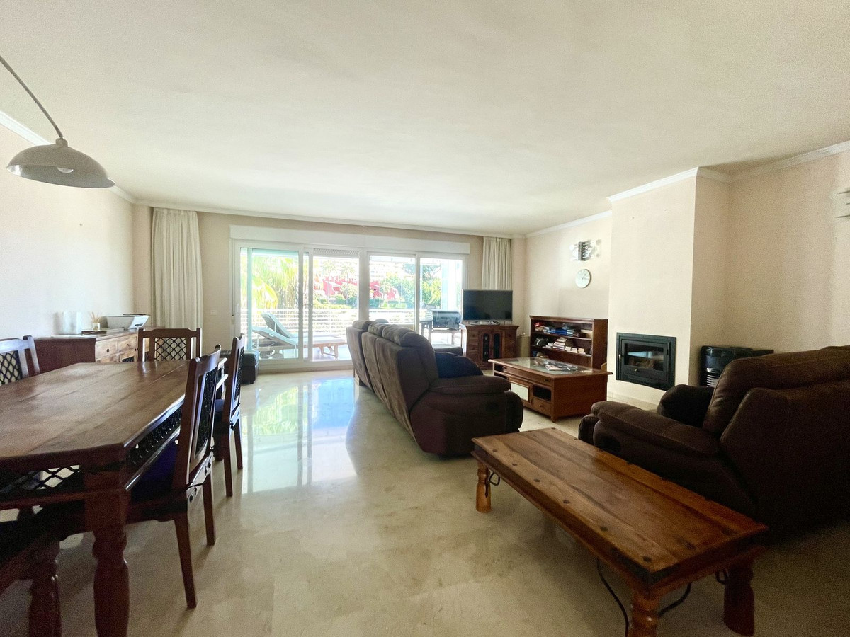 3f6ce04bef89b0f8065cb7f86306e745 - 7