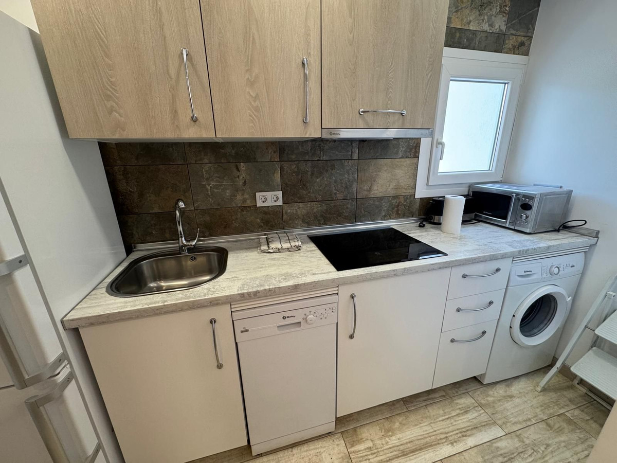 3fa9de69aa7ecd05cdbac3c6b077431e - 11