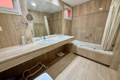 3fc6b05464c1f8da60f2144bb953f2d8 - 9