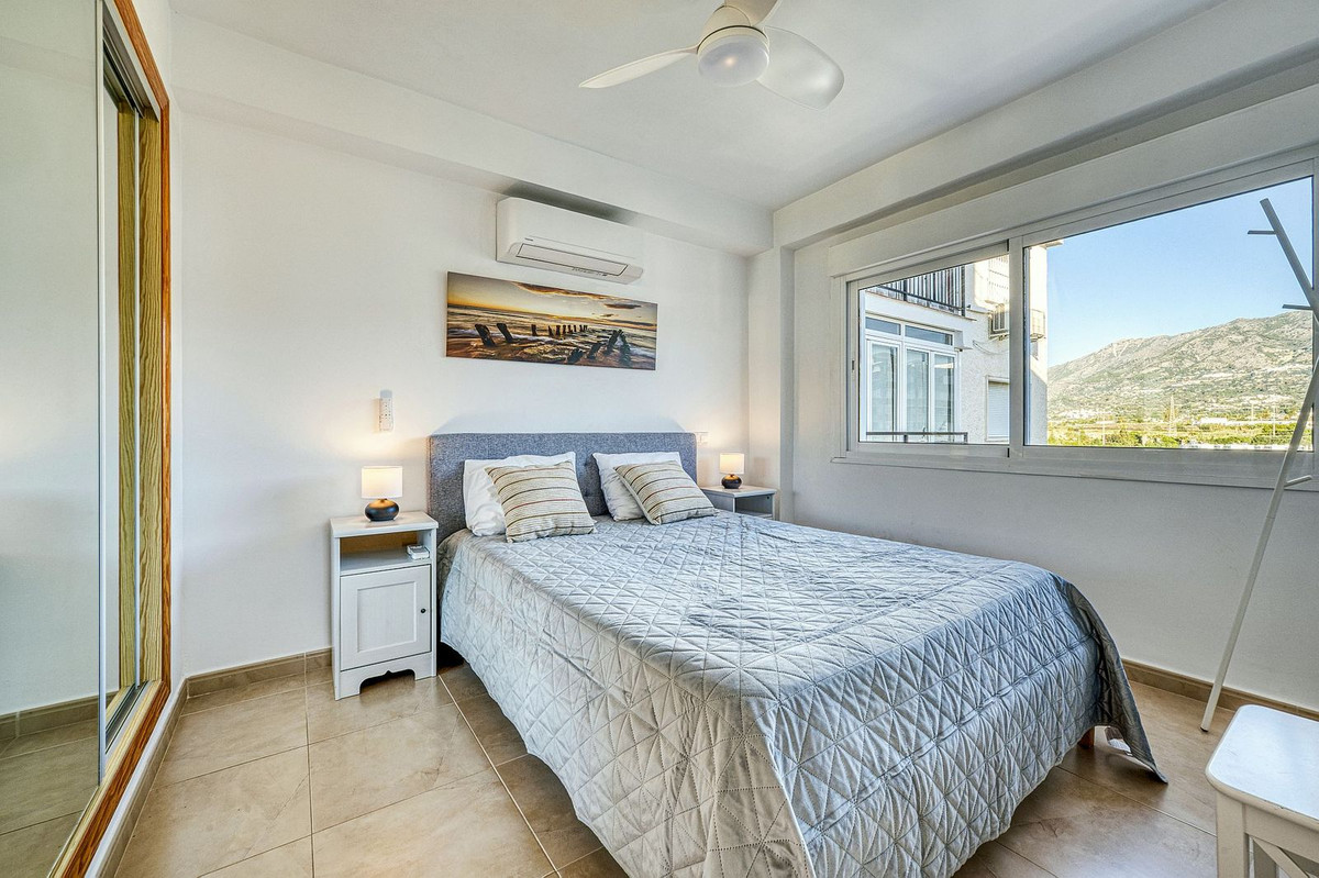 400b4ed6074ee5376a21060d6ee17af6 - 13