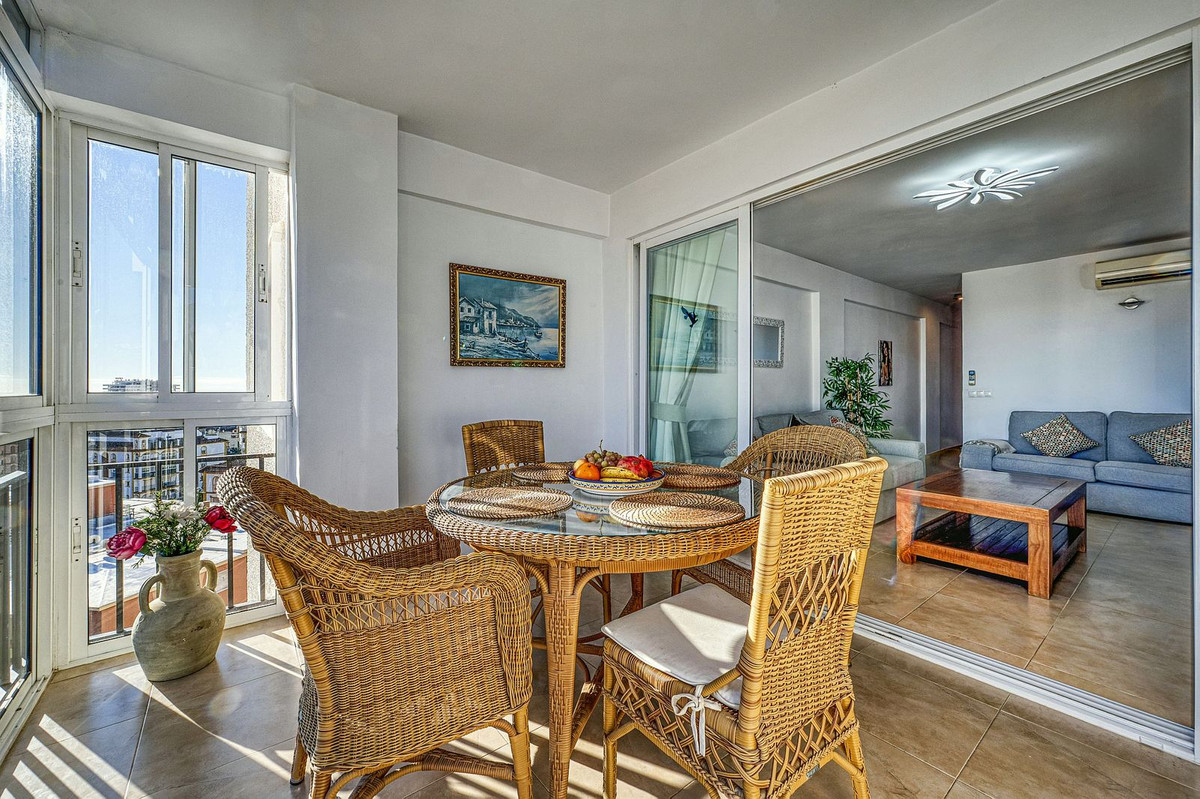 400b4ed6074ee5376a21060d6ee17af6 - 23