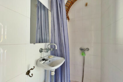 407c43137ddb99587bff996feda7a170 - 18