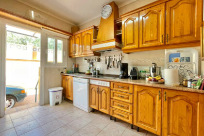 407c43137ddb99587bff996feda7a170 - 20