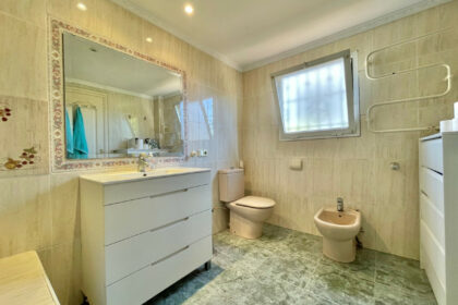 407c43137ddb99587bff996feda7a170 - 29