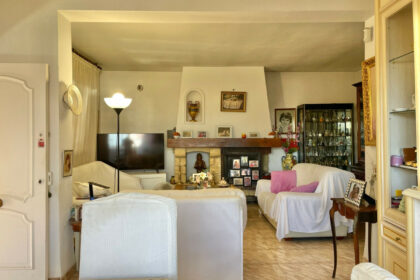 407c43137ddb99587bff996feda7a170 - 32