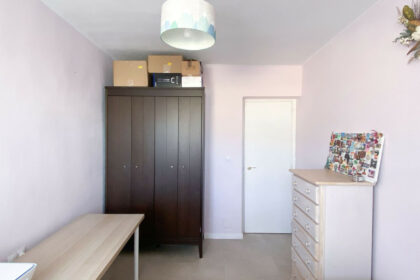 40fa2a829d46f8b9f1aeecf9fff53772 - 15