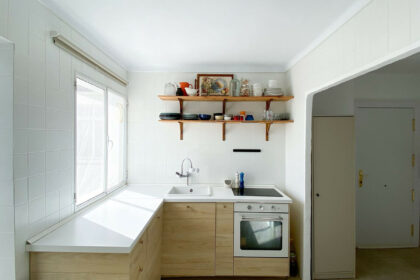 40fa2a829d46f8b9f1aeecf9fff53772 - 23