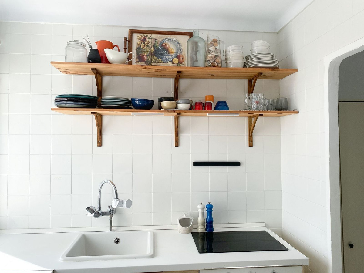 40fa2a829d46f8b9f1aeecf9fff53772 - 28