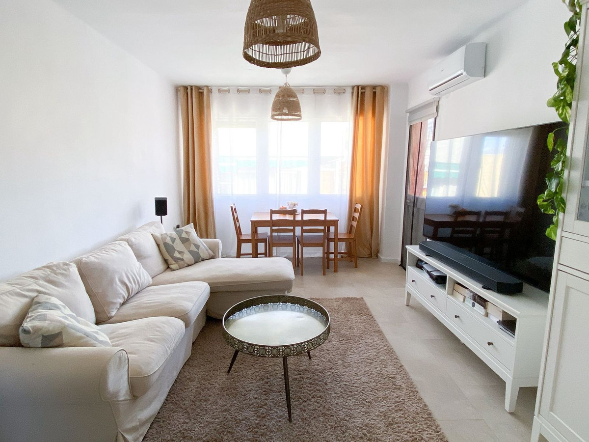 40fa2a829d46f8b9f1aeecf9fff53772 - 3