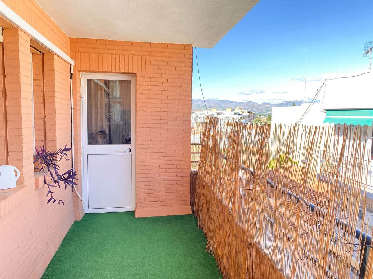 40fa2a829d46f8b9f1aeecf9fff53772 - 4