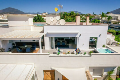 410d253105b67913a4af9bcd45f2a222 - 18