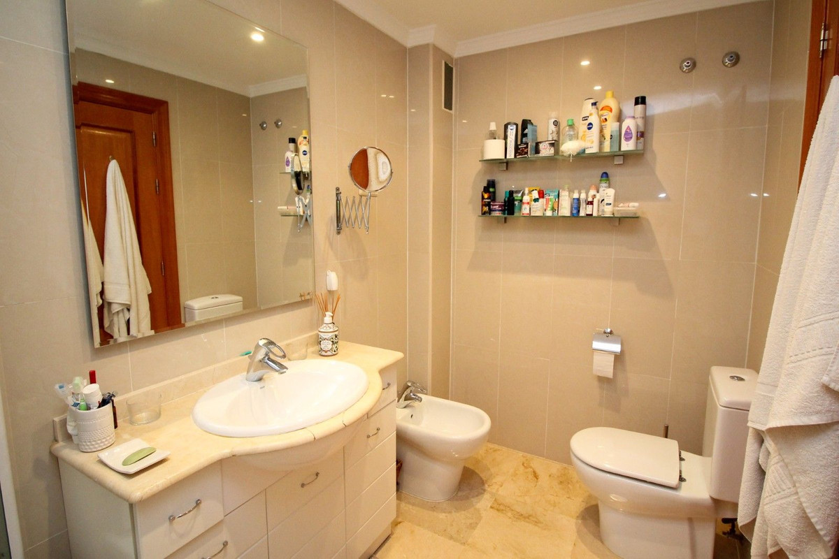 4123e2edcf0f6389ca8262982858b729 - 17