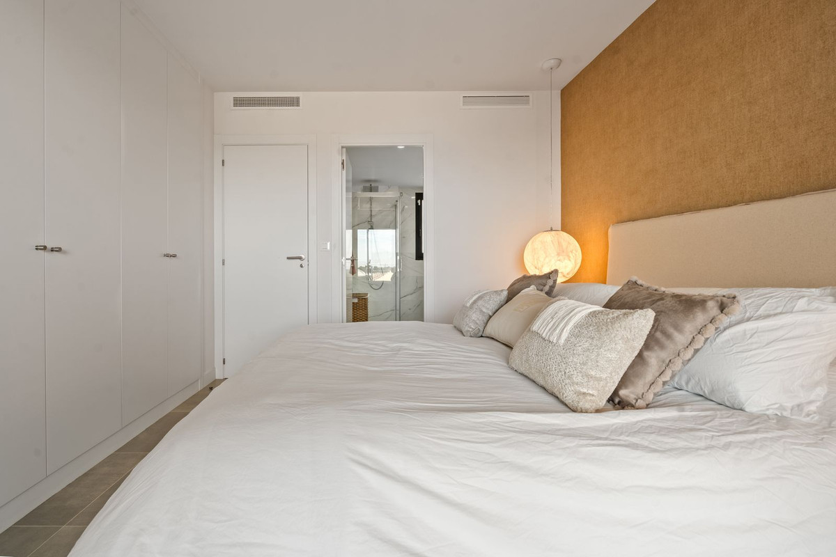 41c282c503b8c86c7734e9ea7fb7ec28 - 18