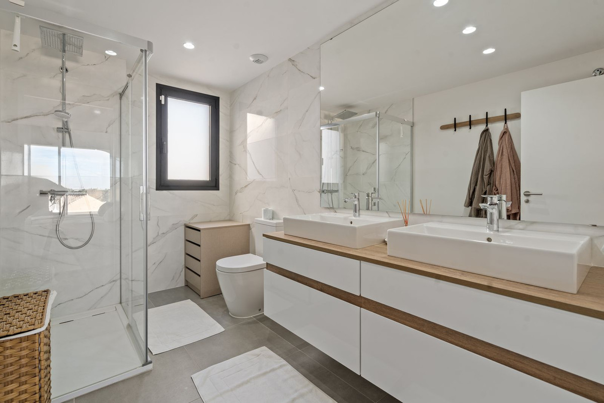 41c282c503b8c86c7734e9ea7fb7ec28 - 20