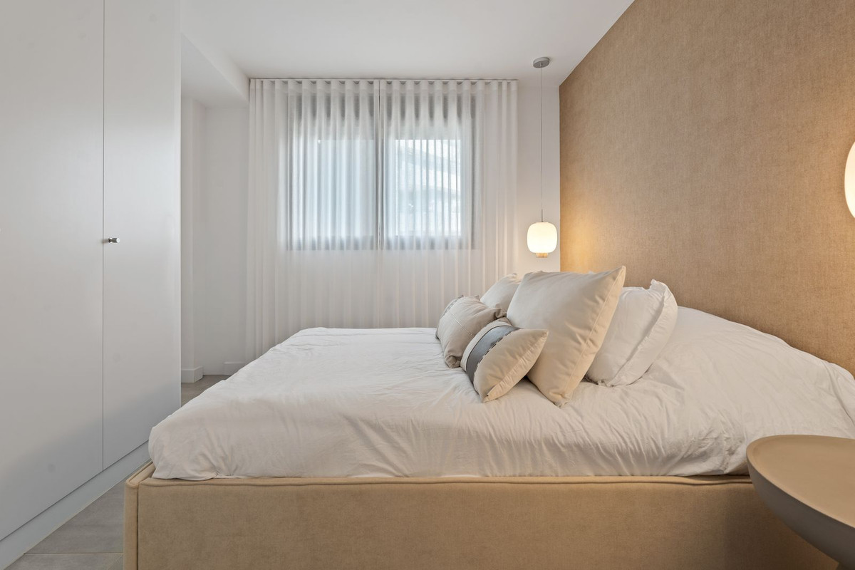 41c282c503b8c86c7734e9ea7fb7ec28 - 25