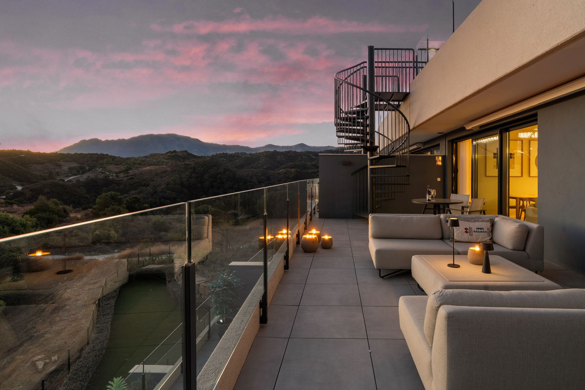 41c282c503b8c86c7734e9ea7fb7ec28 - 28